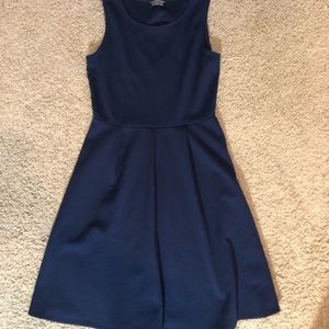 3-finger inch dress